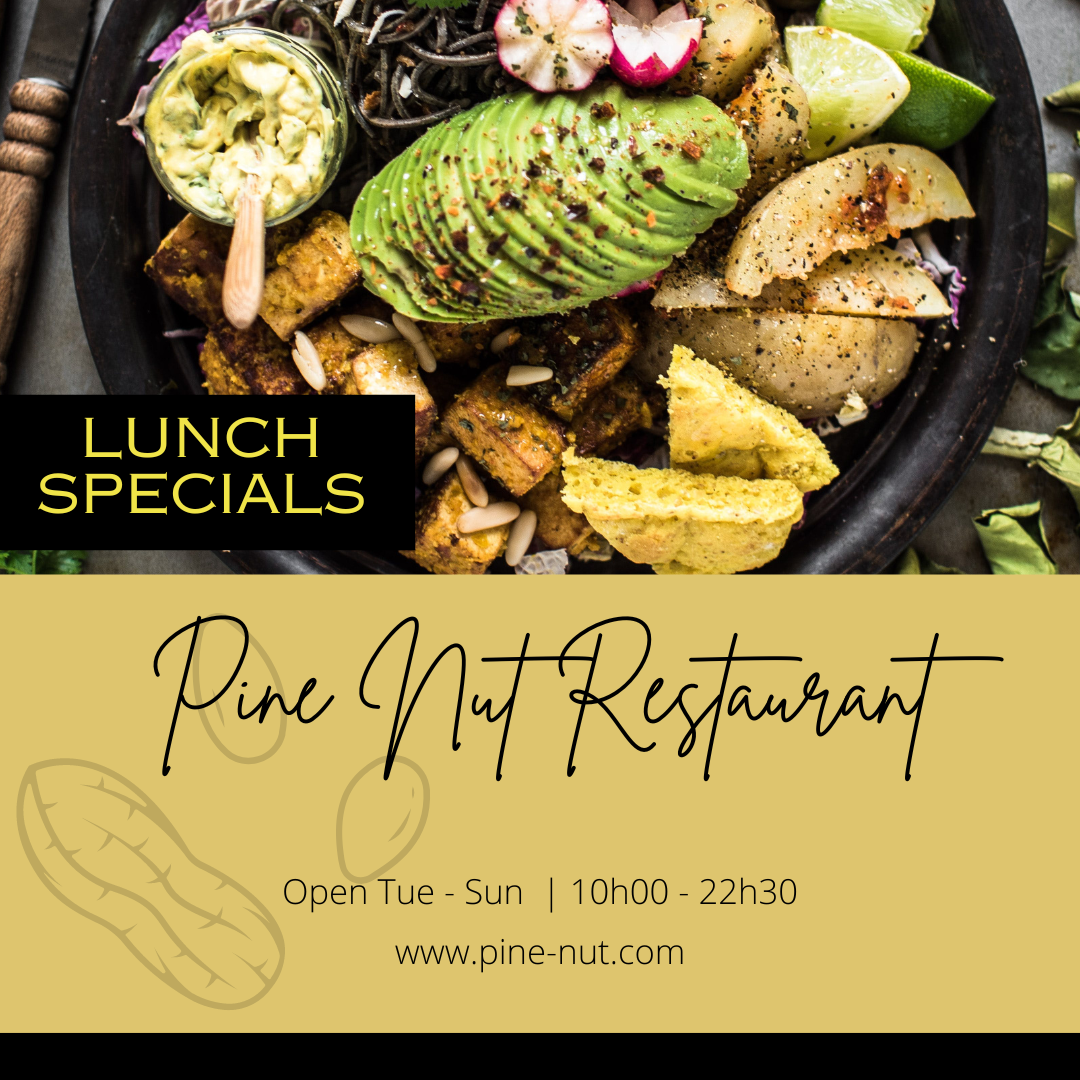 Advert for lunch specials and restaurant information